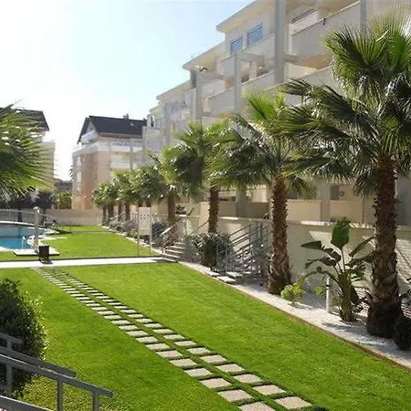 Apartamentos Elegance Denia * デニア