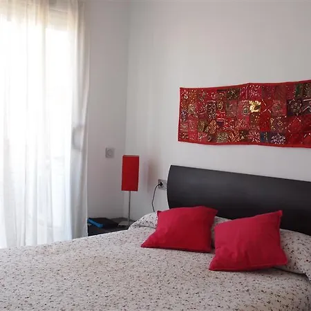 Apartamentos Elegance Denia アパート デニア